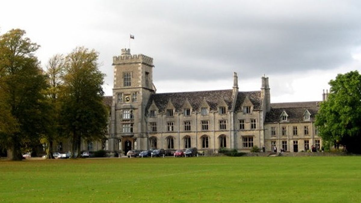 The Royal Agricultural University
